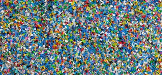 New plastic releases less microplastics when breaking down 