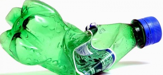 Baillieu retreats on bottle refund scheme